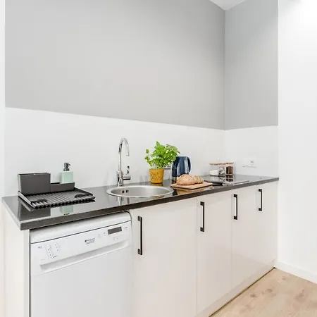 Expo Center דירה ורשה