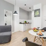 Expo Center Апартаменты *